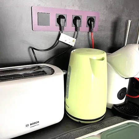 Apartman Miramar Front Family Deluxe No Swim Pool Access