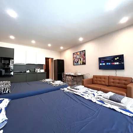 شقة Miramar Front Family Deluxe No Swim Pool Access