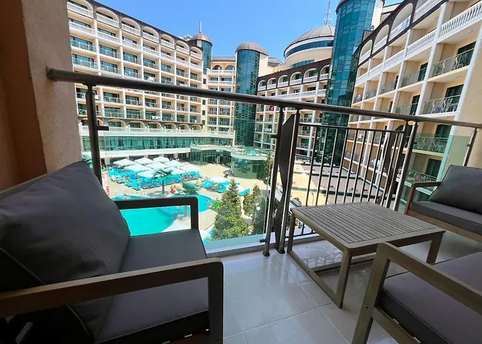 شقة Miramar Front Family Deluxe No Swim Pool Access ساني بيتش