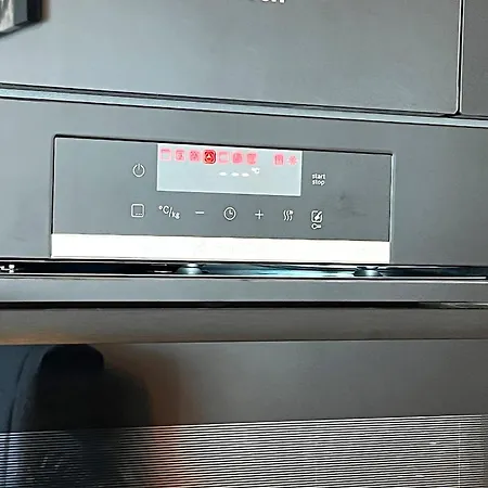 Miramar Front Family Deluxe No Swim Pool Access * Sluneční pobřeží