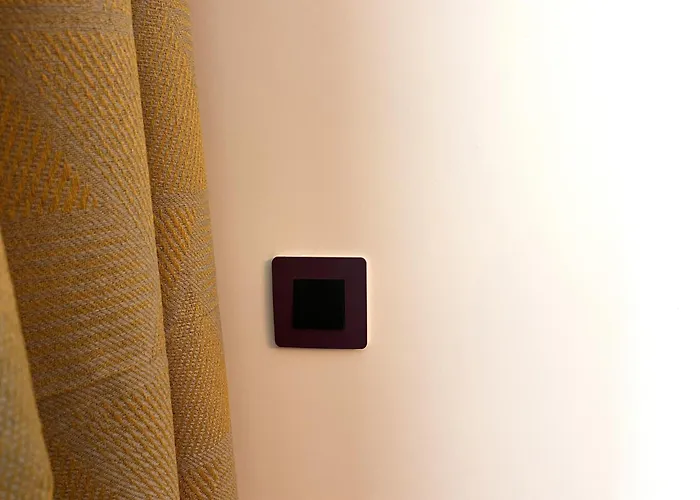 Miramar Front Family Deluxe No Swim Pool Access דירה *