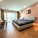 Miramar Front Family Deluxe No Swim Pool Access Σάνι Μπιτς