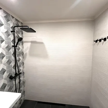 아파트 Miramar Front Family Deluxe No Swim Pool Access 써니비치