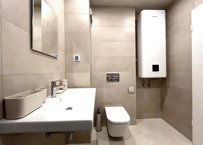 Miramar Front Family Deluxe No Swim Pool Access Appartamento